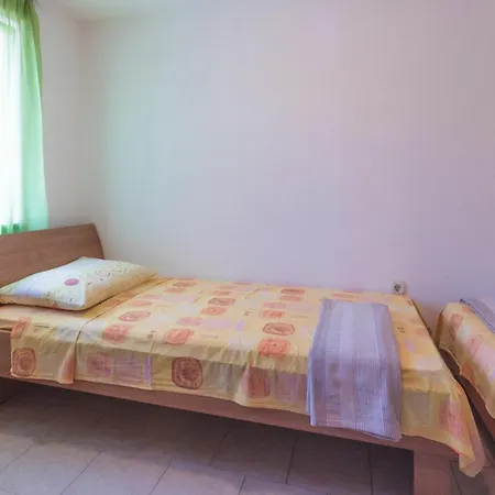Apartment Gloria *