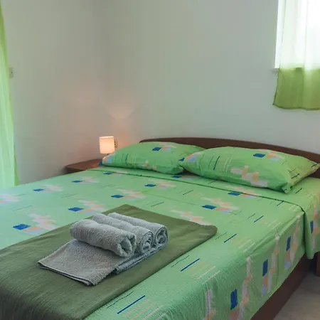 Gloria Apartment Marina